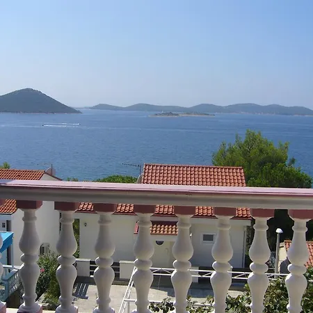 Branko Appartement *